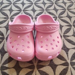 crocs 7c